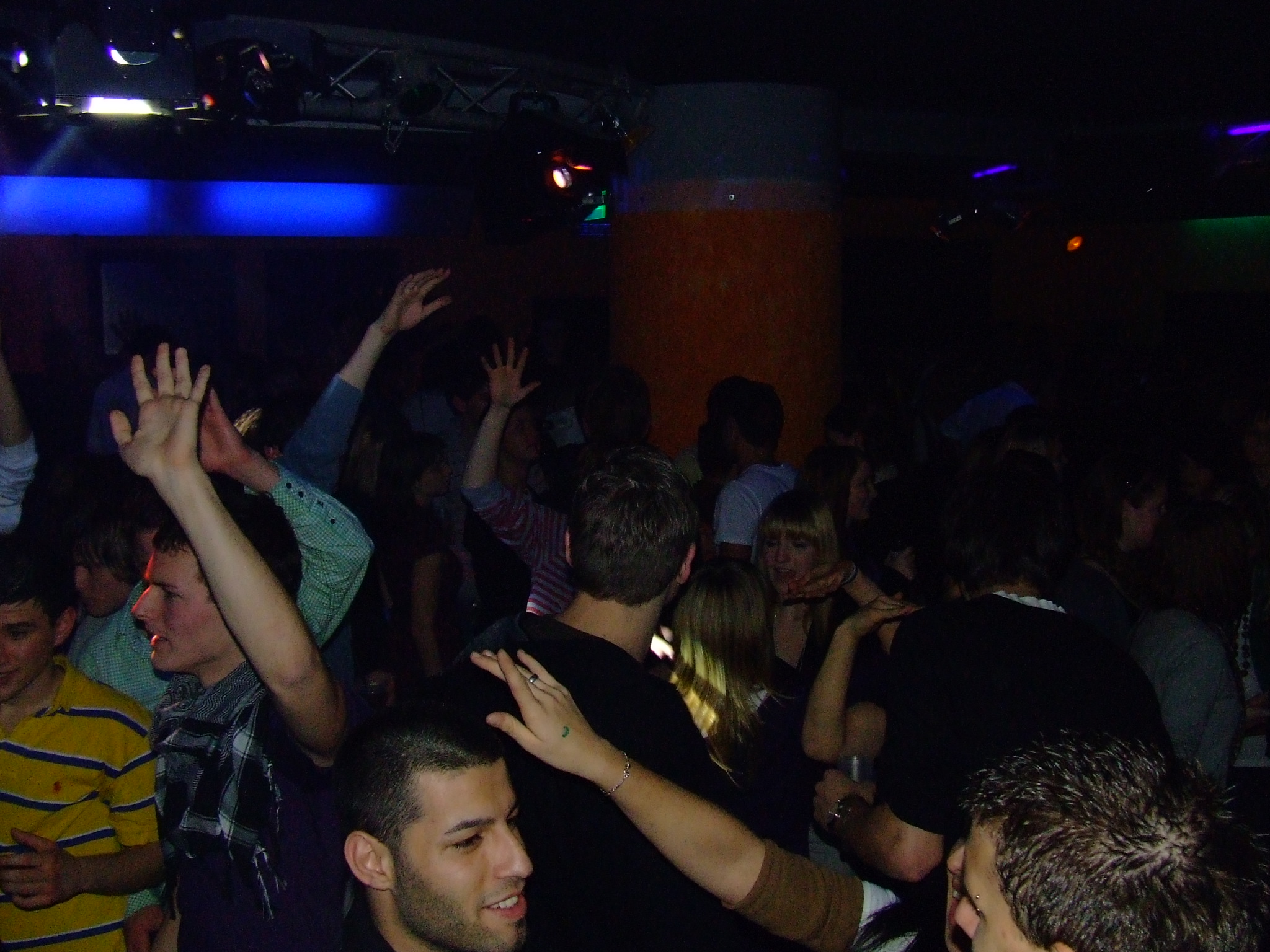 Club Loro Grand Openning 19.12.08 DJ FIXIE@DJ LEXIE